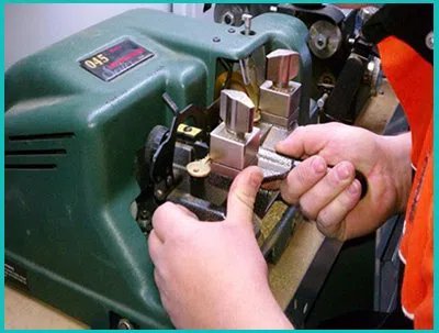 Winter Spring FL Locksmiths Store Winter Spring, FL 407-896-0693 - 1-18